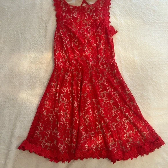 francescas red dress Rene Long Sleeve Waisted Mini Dress